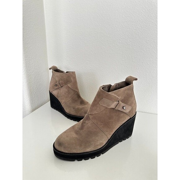 Eileen Fisher Tinker Wedge Bootie Side Zip Ankle Brown Tan Suede Women's Sz 8.5 - Picture 1 of 10